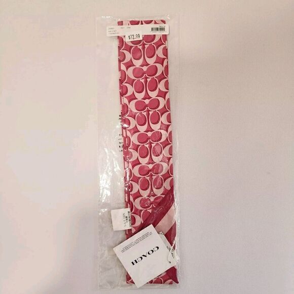 NWT Coach C8363 Signature Print Silk Skinny Scarf Petunia - Picture 1 of 2